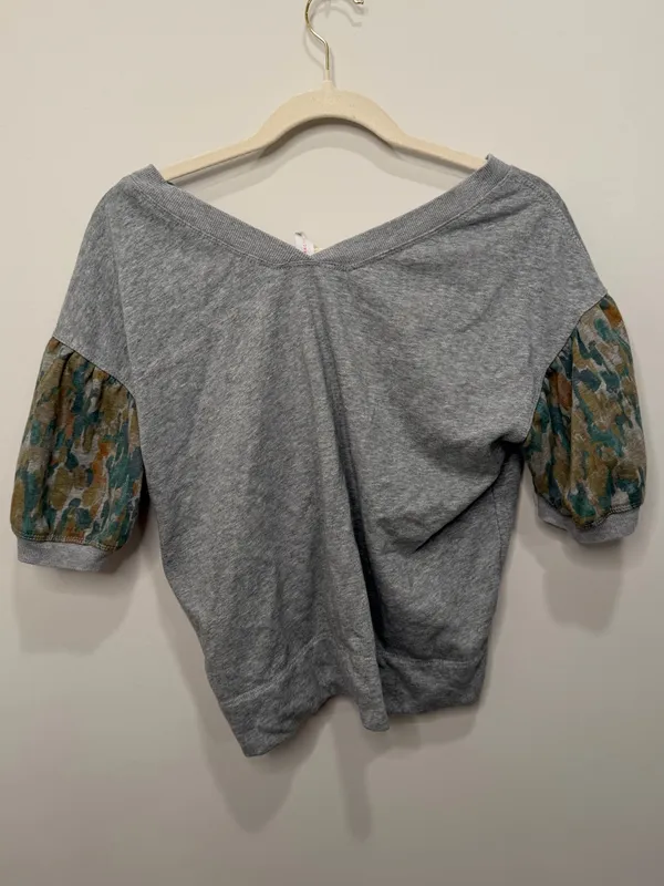 Daily Practice Anthropologie Gray Printed Puff Sleeve Sweatshirt Top Size Small - Image 5