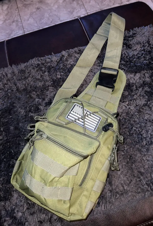 Hunter Green Tactical Shoulder Bag - Image 3