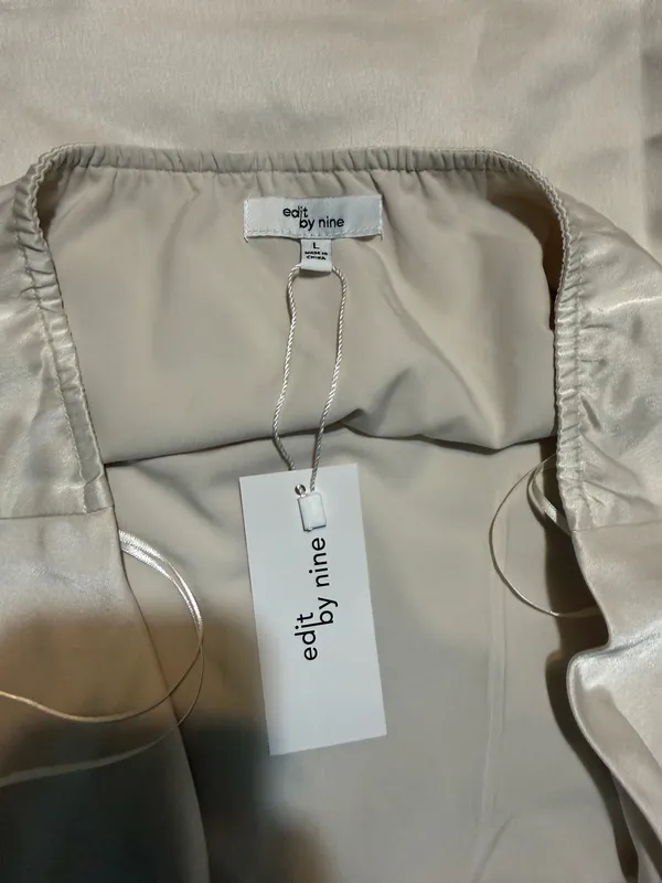 SIO Boutique Bead Neck Top Silver Size L - Image 4