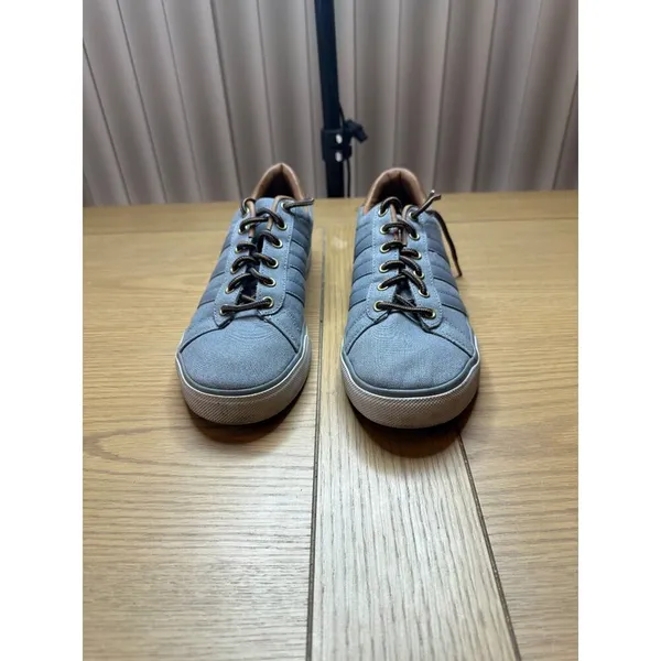 Adidas 7.5 Gray Canvas Sneakers Brown Accents Casual Stylish Footwear Mens - Image 5