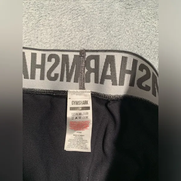 Gymshark Black Women's Shorts medium - Image 4