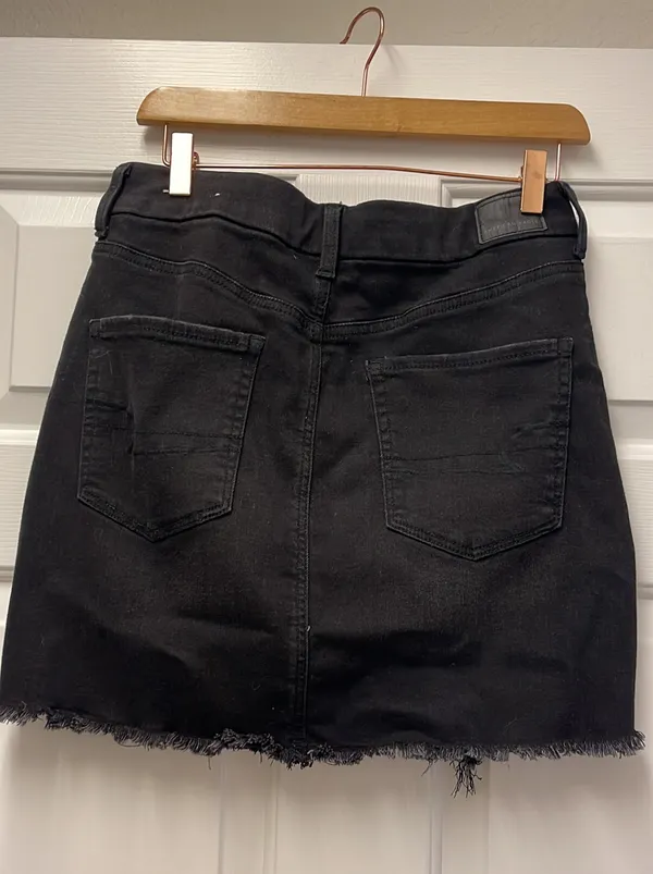 American Eagle black curvy hi rise skirt - Image 2