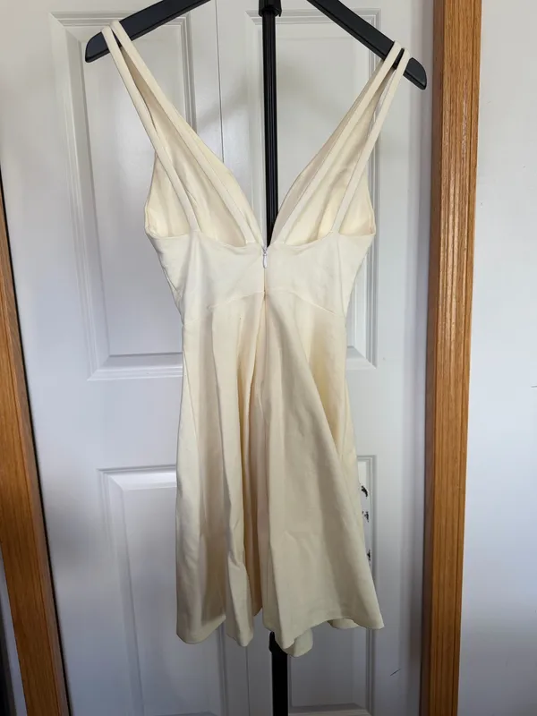 Off-White Lulus Mini Dress - Image 3