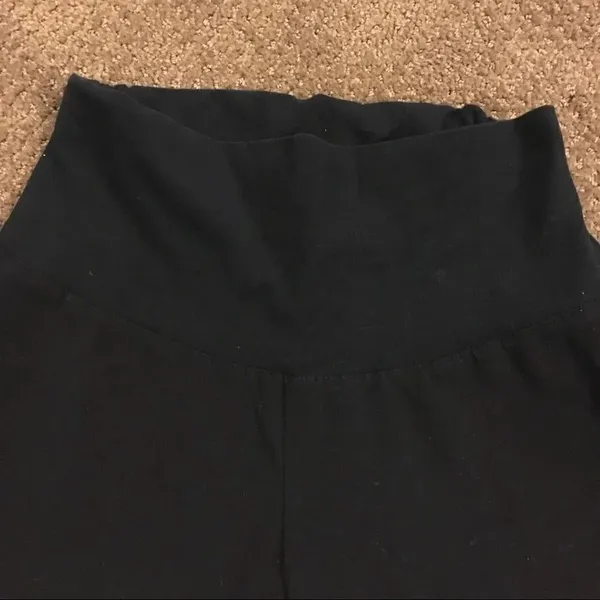 Ramilee Black Maternity Wide Leg Pants - Image 4