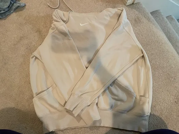Nike Hoodie - Image 3