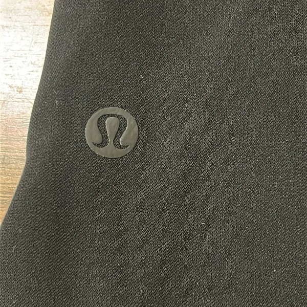 Lululemon On The Fly Woven Skirt Size 4 Cinch Waist Black - Image 3