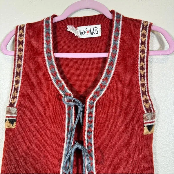 Vintage 70s Vicki Volts Red Grey Sweater Vest Womens S Fall Warm Hippie Folk - Image 8