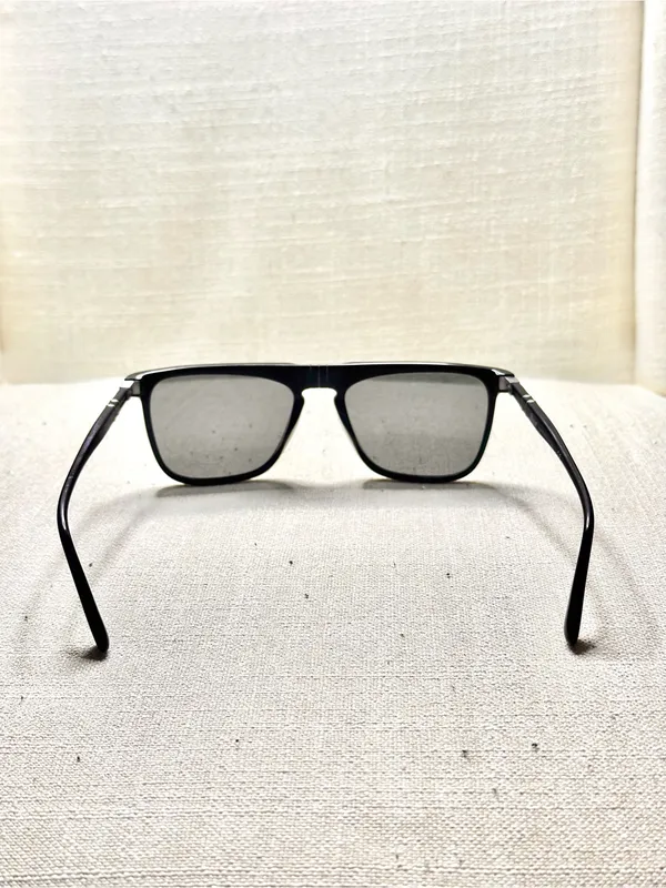Persol PO3225S 95/31 Black Rectangle Sunglasses Handmade in Italy - Image 13