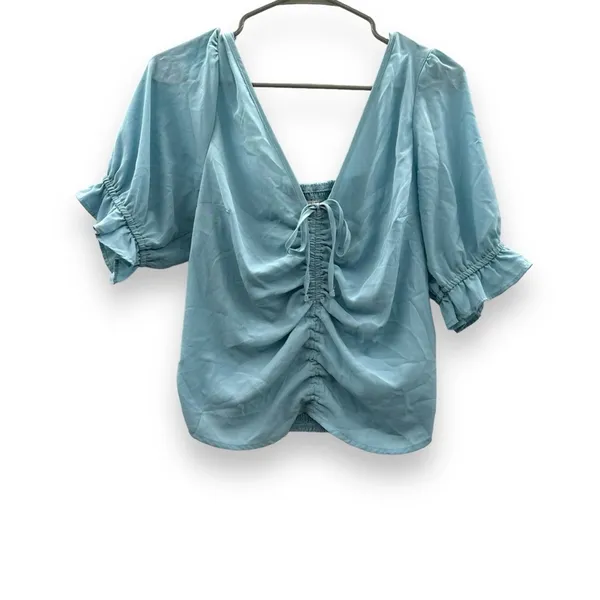 Abercrombie & Fitch Blue Short Sleeve Ruched Front Cropped Top Sz M‎ - Image 2