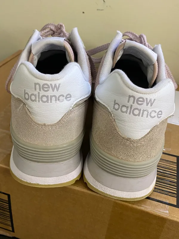 New Balance 574 Classic Women's Running Sneakers Shoes Size 9.5 - Image 3