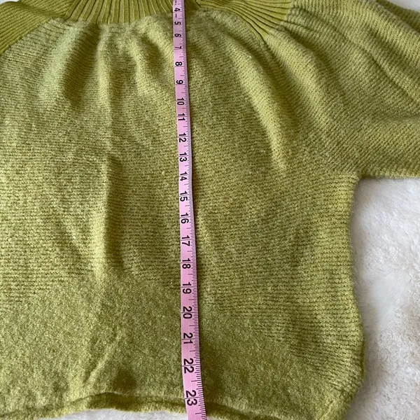 Free People Chartreuse Balloon Sleeve Sweater Cozy Chic Crew Neck Small S - Image 9