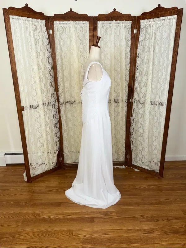 Gorgeous New Mori Lee Simple Chiffon Wedding Gown - Image 5