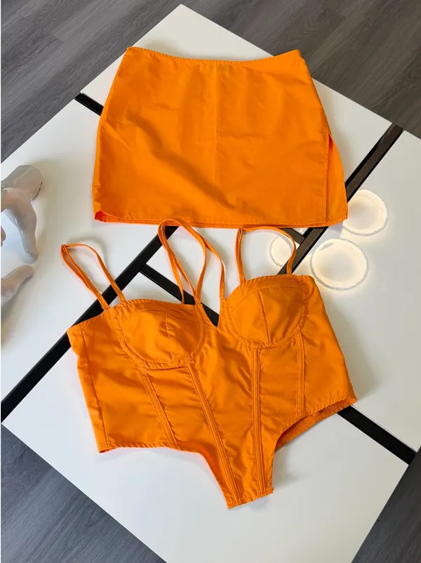 🍊 PrettyLittleThing Orange Corset Top & Mini Skirt Two-Piece Set | Size US 2 / XS ✨ - Image 12