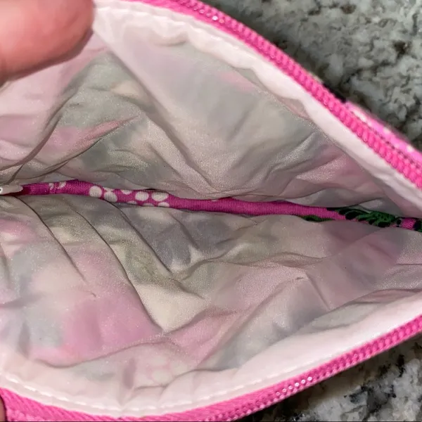 🎓 Vera Bradley Pink‎ & Floral Small Zippered Bag - Image 4