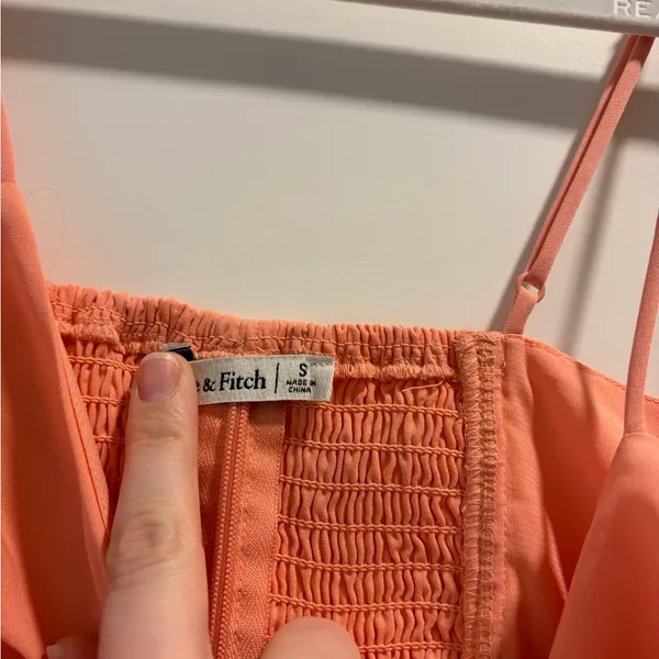 Abercrombie & Fitch Coral Ring-Detail Ruched Cami - Image 3