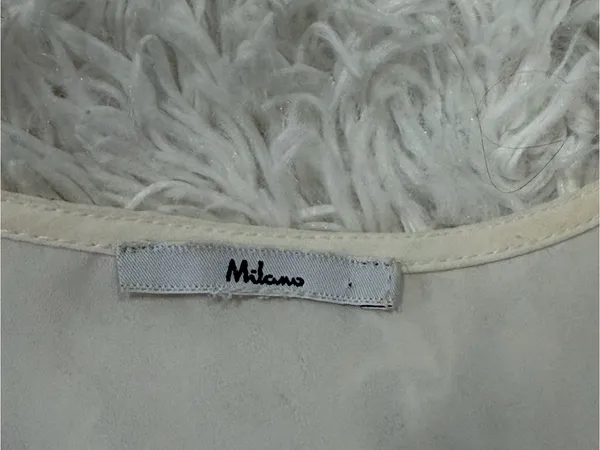 Milano White Sleeveless V-Neck Camisole - Image 3