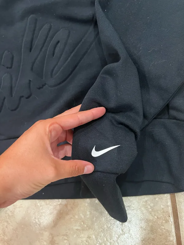 Nike Cropped Crewneck - Image 3