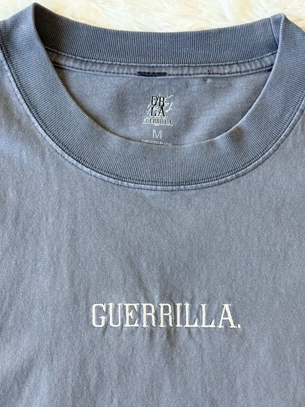 Guerilla Men’s Tshirt Blue Size M - Image 3