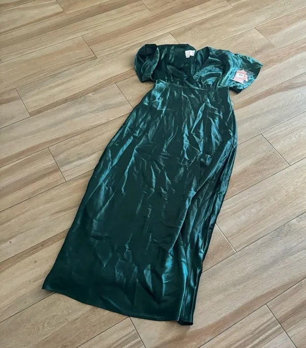 NWT Birdy Grey Jesse Kimono Satin Emerald Bridesmaid Maxi Dress Women Small - Image 6