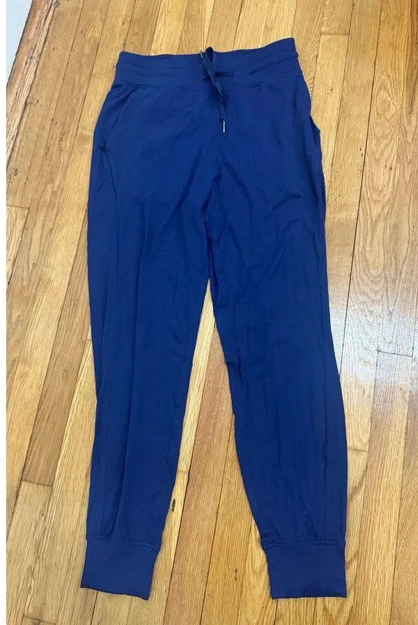 Lululemon size 8 ready to rulu joggers navy blue joggers lulu everyday pants - Image 3