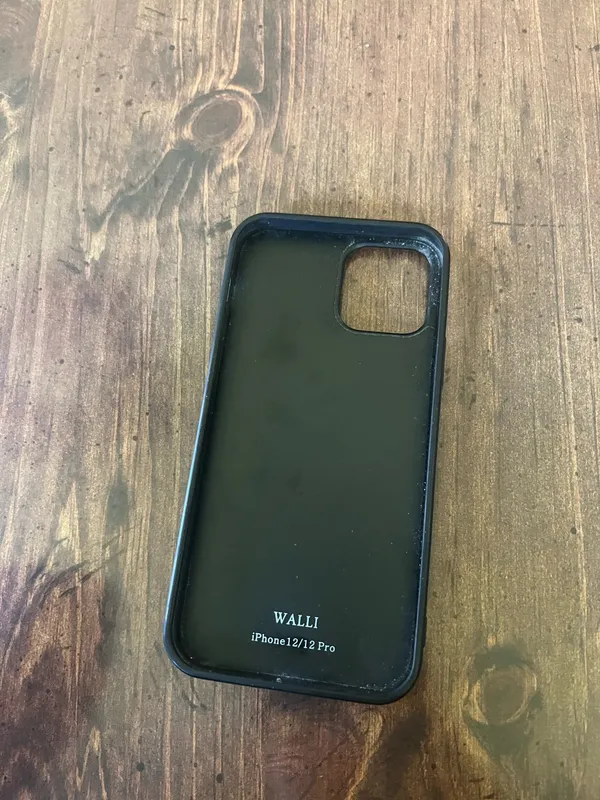 Walli iPhone 12/12 pro case Black - Image 2