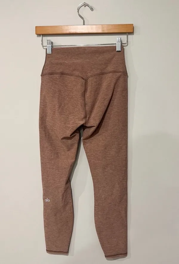 Alo Alosoft High-Waist 7/8 Highlight Legging in Dark Pink Quartz Heather - Image 7
