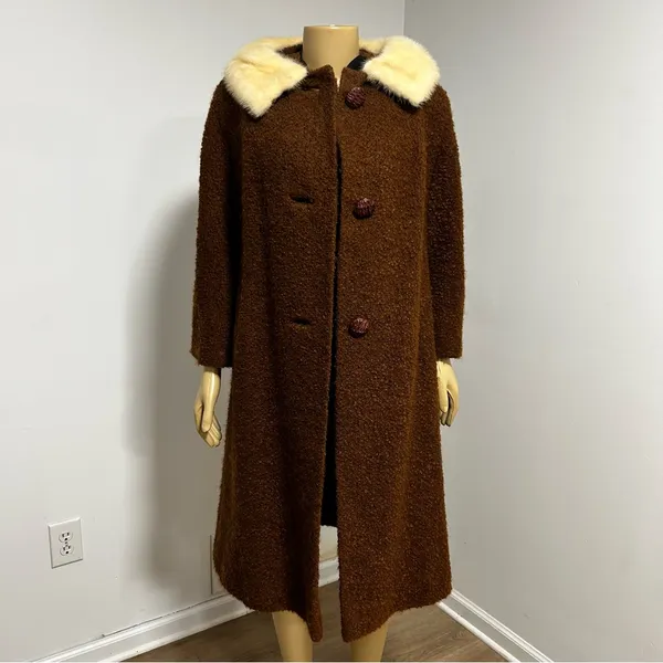 Vintage Lowenstein's Memphis Wool Boucle Mink Fur‎ Collar Coat Brown ILGWU Tag - Image 7