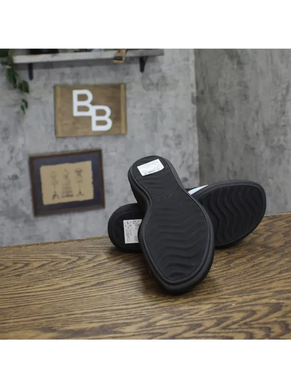 NWT Clarks Breeze Gem Thong Sandals 26188265-GEMBLACK Black 5M - Image 6