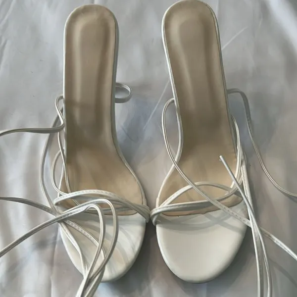NWT White Strappy Sandals no size on sandals see size chart and measurements - Image 2