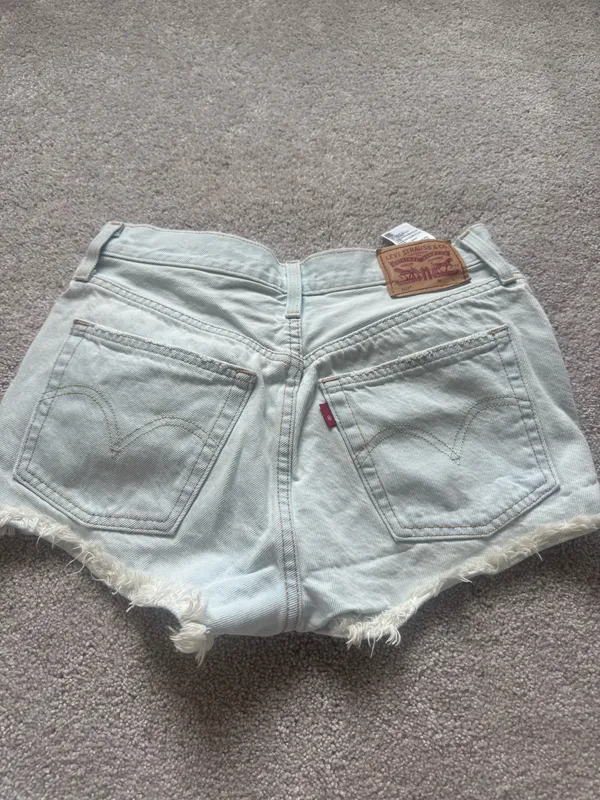 Levi’s Jean Shorts 501 - Image 2