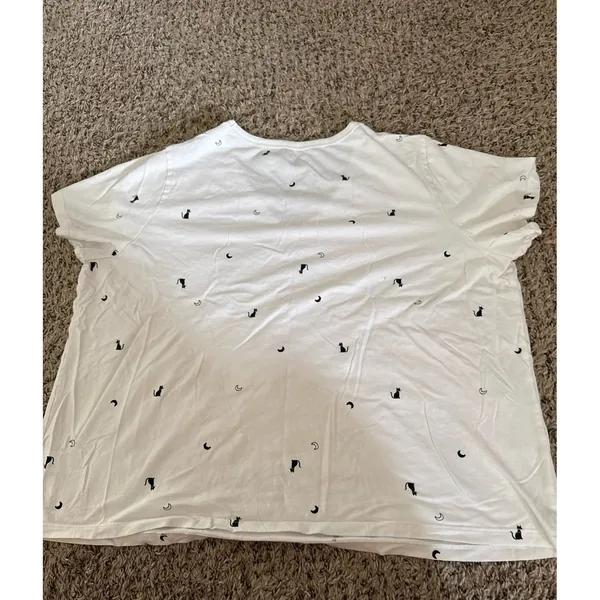 Old Navy Women's Everyday V Neck Cat Moon White Short Sleeve‎ Tee Size XL - Image 12