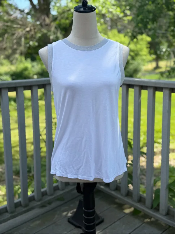 Banana Republic White Tank with Gray Trim - Image 3