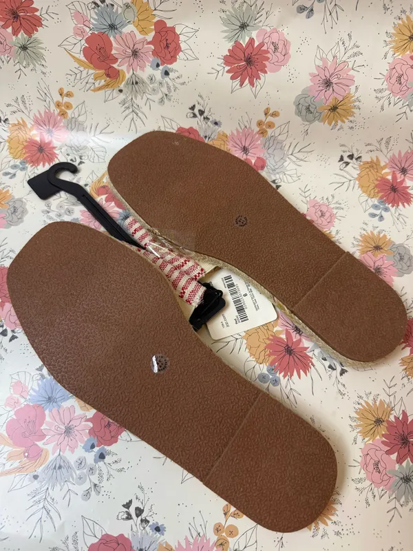 A.n.a. Sandals - Image 4