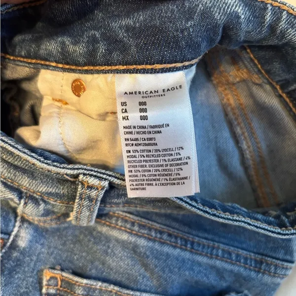 American Eagle Outfitters Blue Jean Shorts Distressed Frayed Hem - Image 4