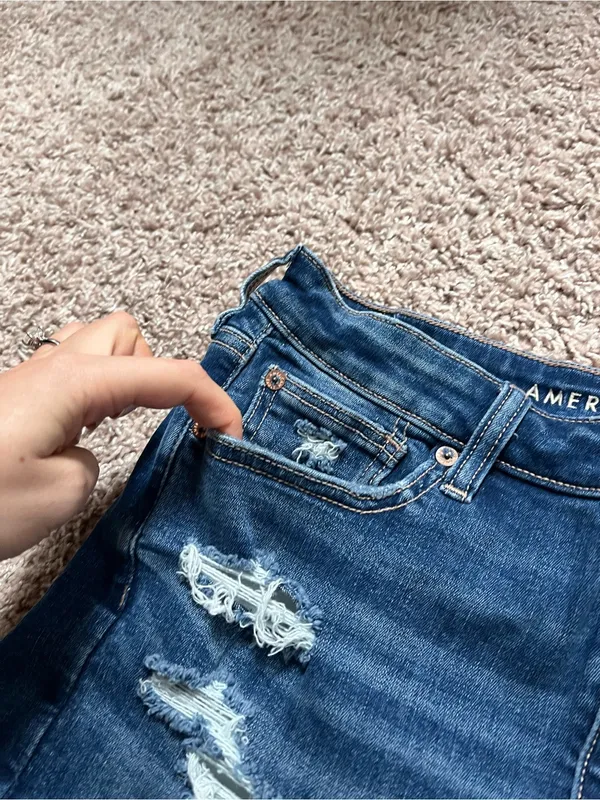 American Eagle High Rise Denim Shorts - Image 2