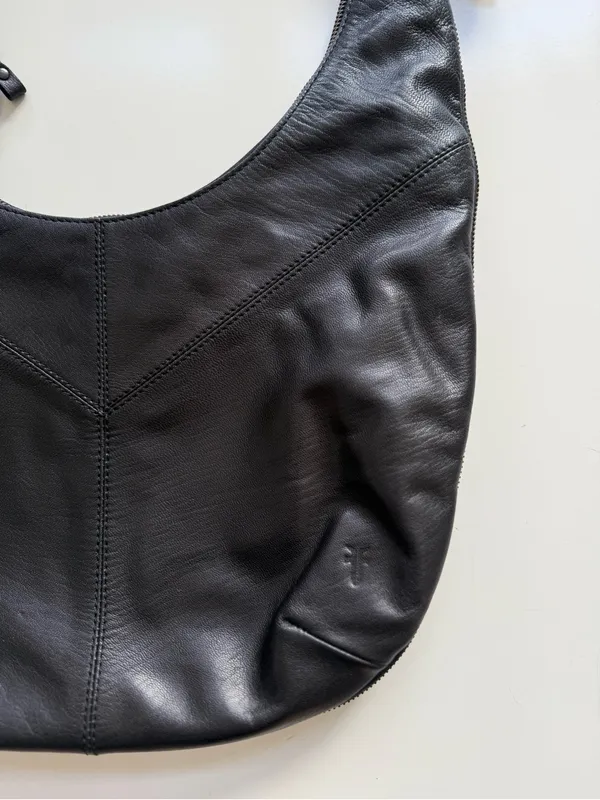 Frye Gina Black Leather Hobo Bag - Image 4