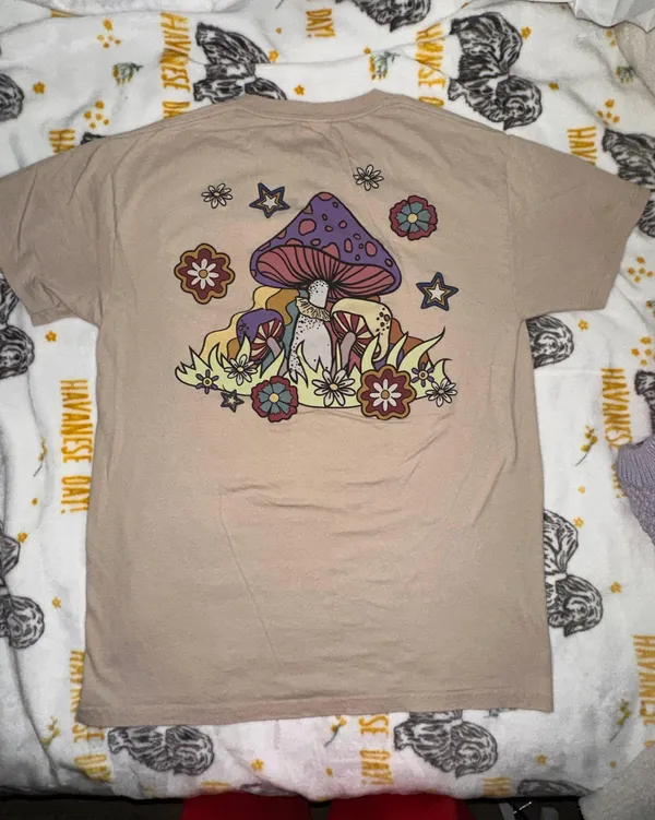 Shroom Tee Tan Size M - Image 2