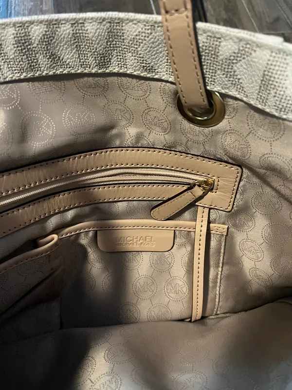 Michael Kors bag - Image 7