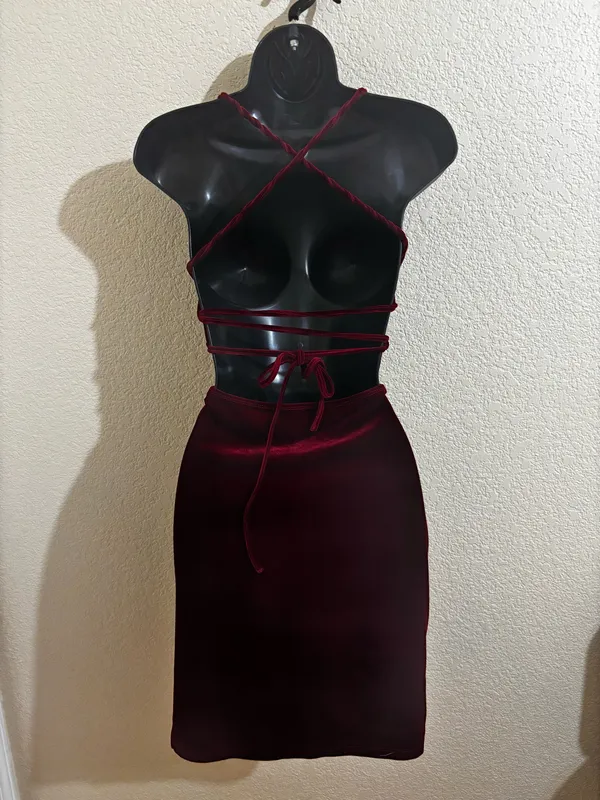 SheIn Strappy lace up backless Velvet Bodycon Dress in Burgundy - Image 6
