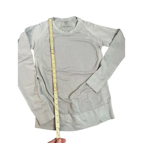 Athleta Nylon gray Cut Out Vented Compression Athletic Shirt Size s - Image 5