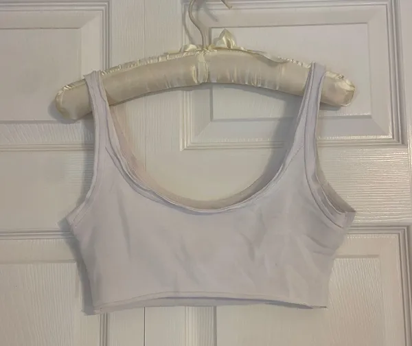 white cropped tank top Size XS - Image 2