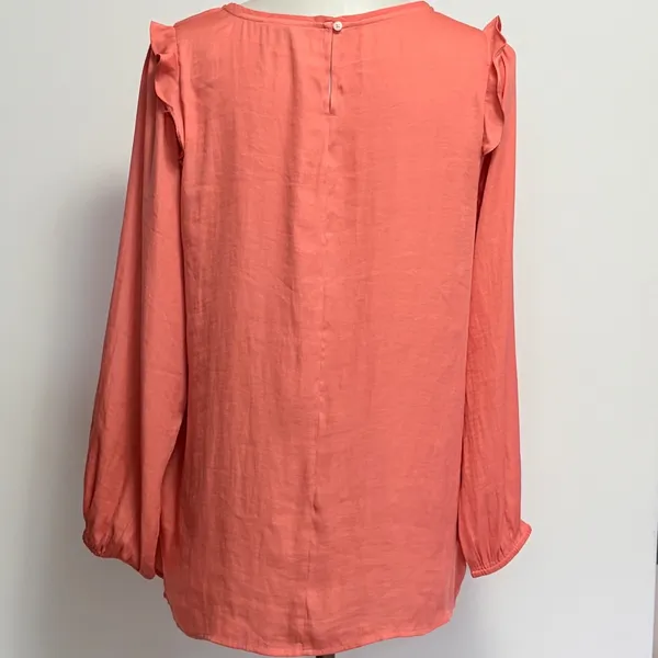 LOFT Outlet Blouse Size M Coral Ruffle Shoulder Long Sleeve Pleated Top Preppy - Image 5