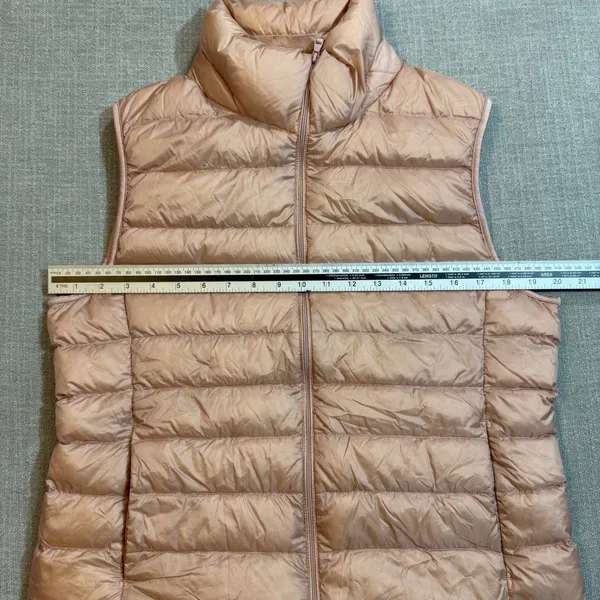 Uniqlo Ultra Light Down Vest Large Peach Pink Puffer Quilted Water Repellent - Image 3