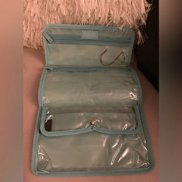 Liz Claiborne Fold Away Cosmetic Makeup Travel Case Bag Clutch Waterproof Case - Image 3