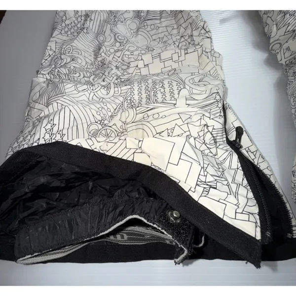 Trilogy Powder Room Women Ski Snowboard Pants L White Black Print 20K Waterproof - Image 11
