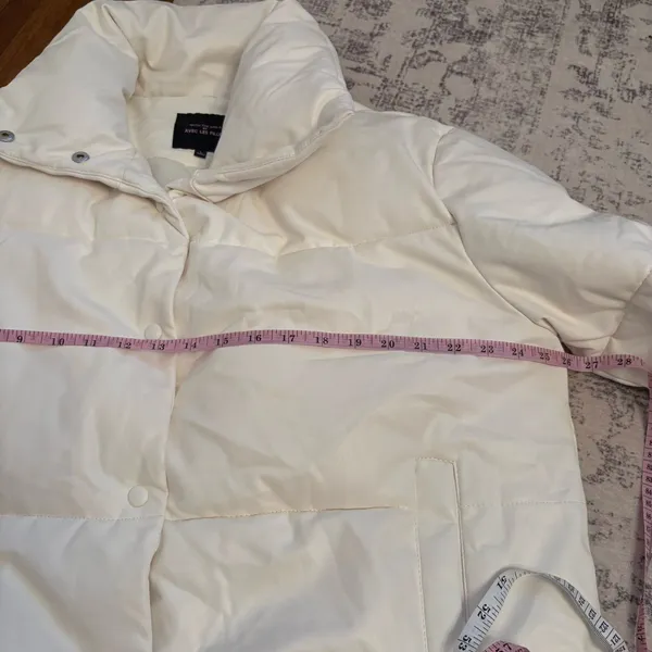 Avec Les Filles x With The Girls Faux Leather Puffer Jacket Size Large White - Image 4