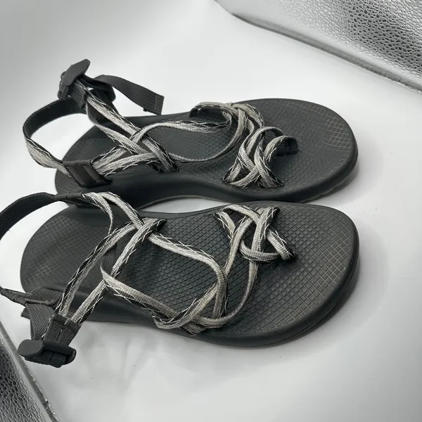 Chacos Z/Cloud 2 Womens Size 10 Black Grey Strappy Toe Loop Hiking Sandals - Image 2