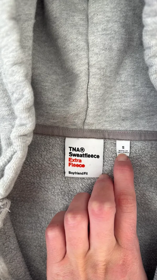 TNA Cropped Boyfriend Aritzia Fleece Sweatshirt - Image 3