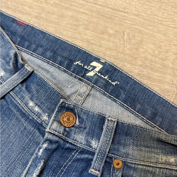 •7 For All Mankind• Bermuda Jean Shorts - Image 5
