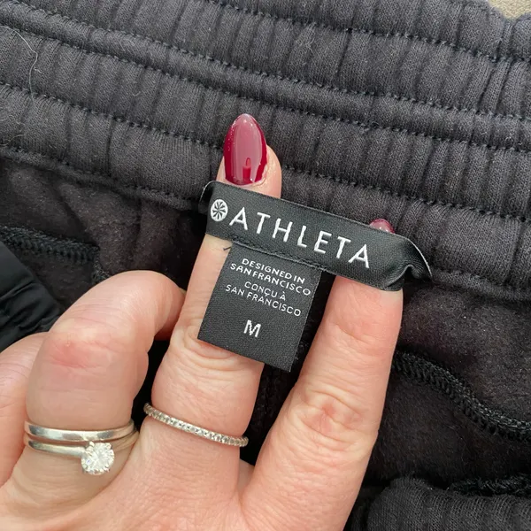 Athleta Triumph Hybrid Wide Crop Black Pants Size‎ M #533711 - Image 6